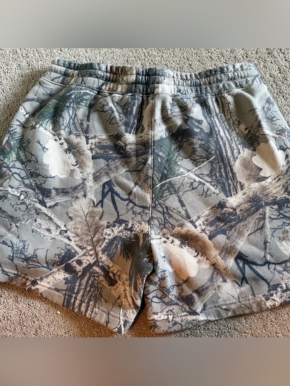 Hollister Men's Camo Print Drawstring Shorts - Picture 2 of 4
